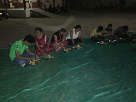 11 nov 2016 dinner at the ashram