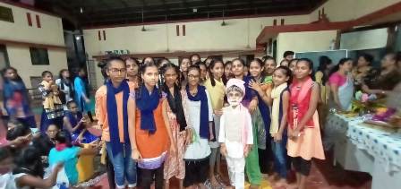 18 sep 2019 Prize distribution in ashram