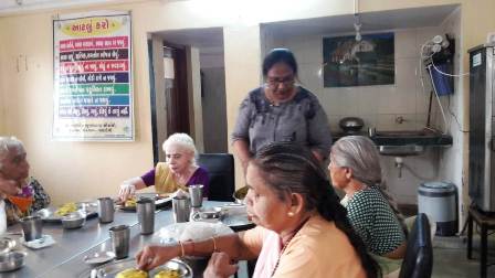 27 may 2019 Vrudhdhashram Lunch
