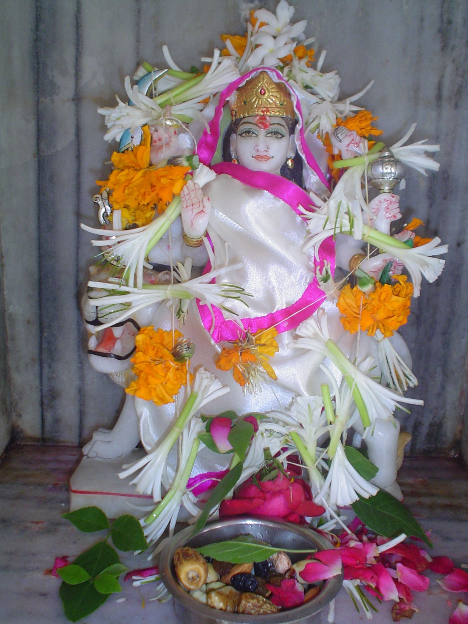 God Satue in Purneshwar Temple, Navsari